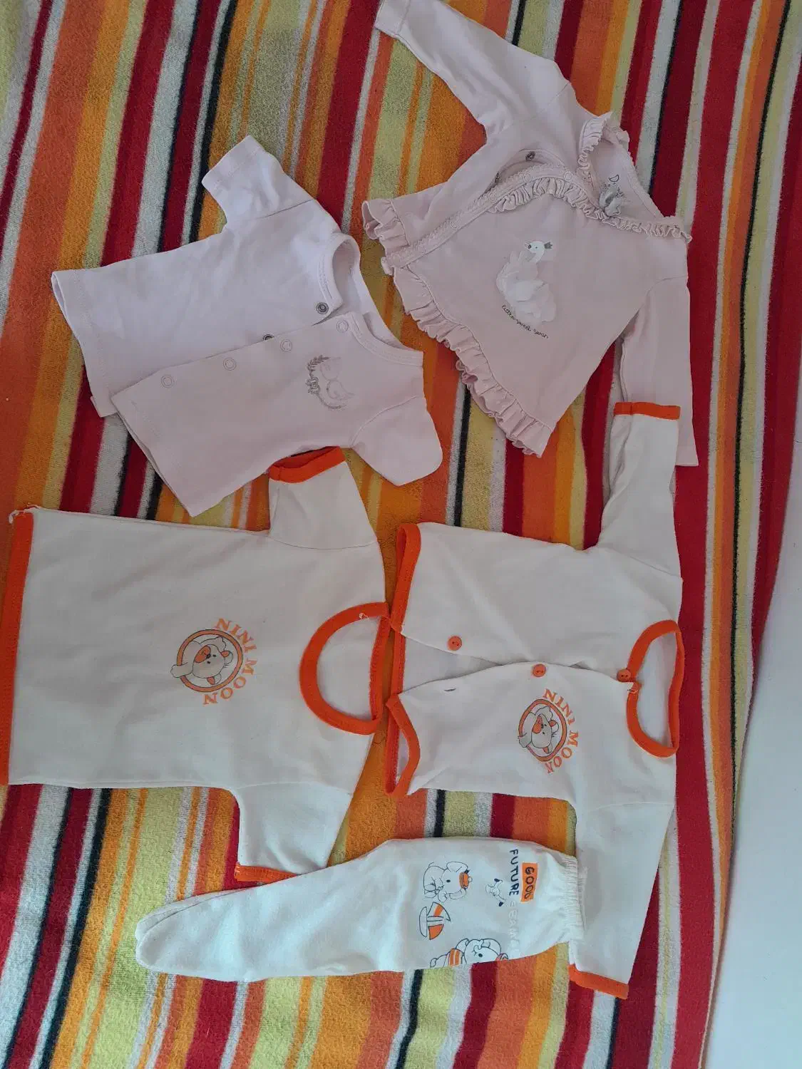 لباس نوزادی|کفش و لباس بچه|کاشمر, |دیوار