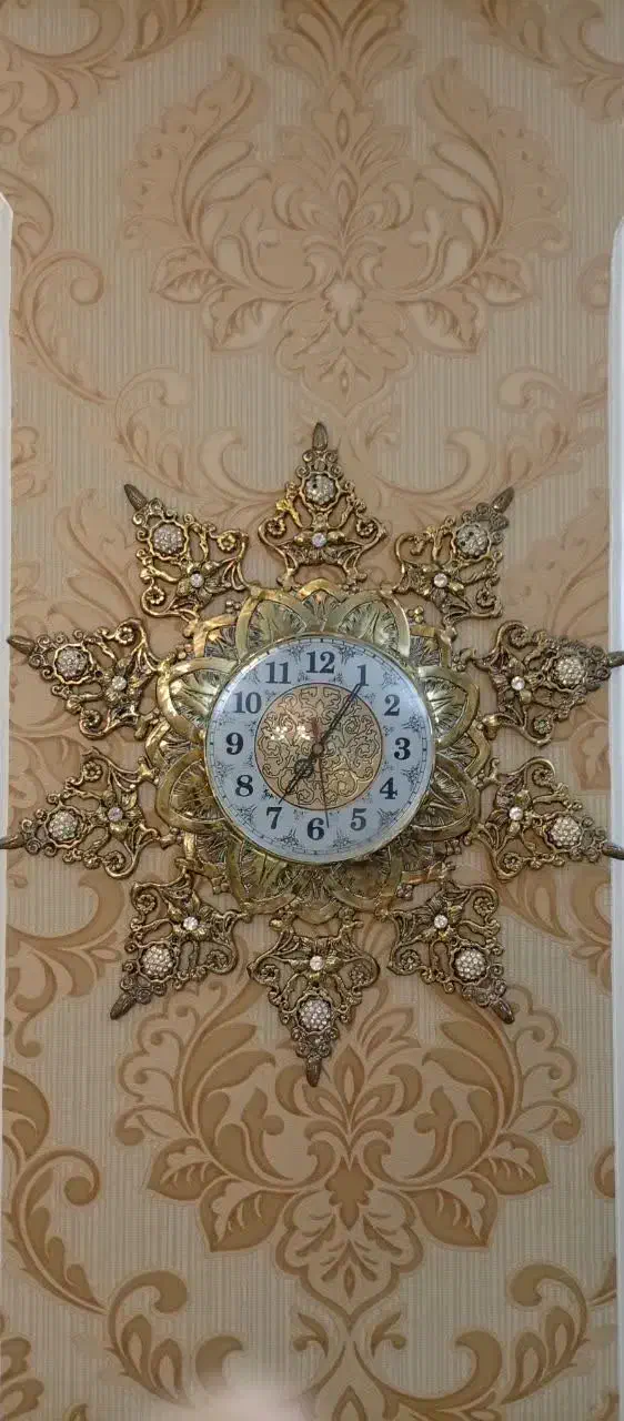 ساعت برنجی|ساعت دیواری و تزئینی|تهران, شهرک ولیعصر جنوبی|دیوار