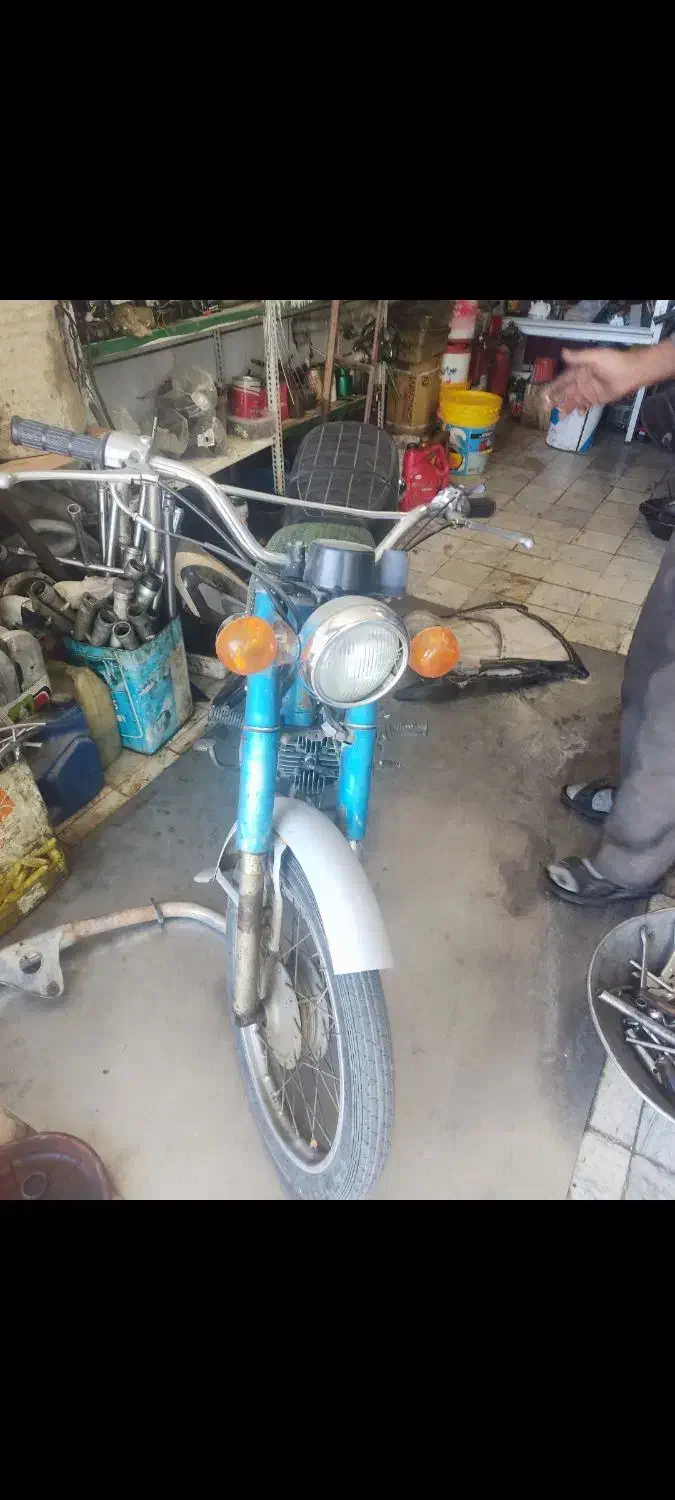 موتور قدیمی|موتورسیکلت|نجفآباد, امام خمینی|دیوار