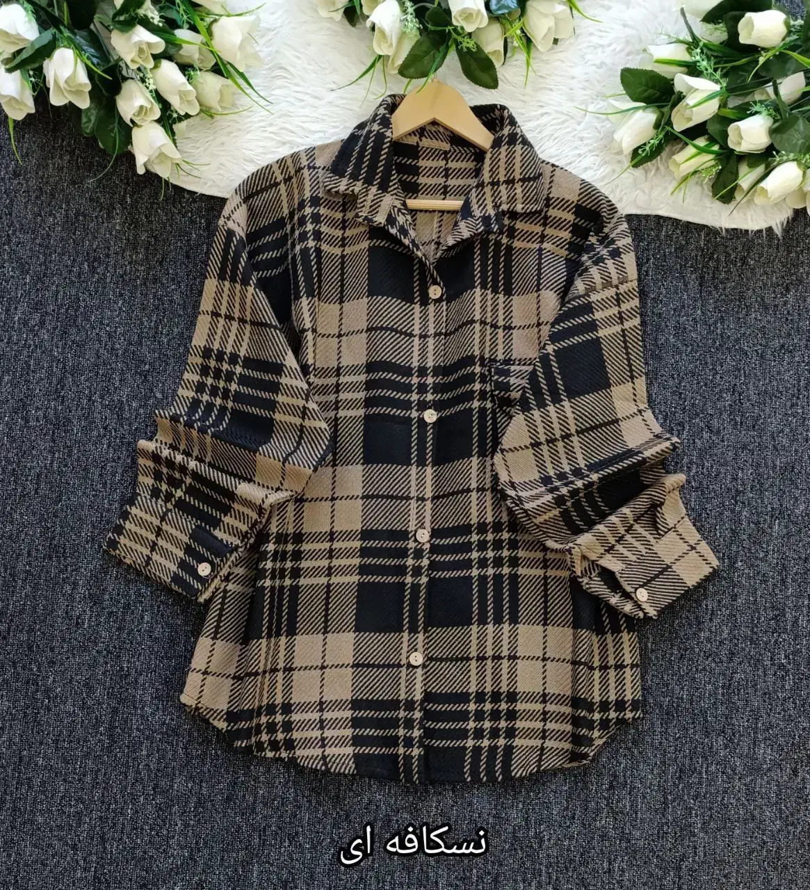 مانتو|لباس|شیراز, تندگویان|دیوار