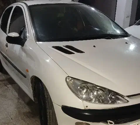 ۲۰۶ تیپ دو . تمیز و مرتب|خودرو سواری و وانت|لاهیجان, شیشه گران|دیوار