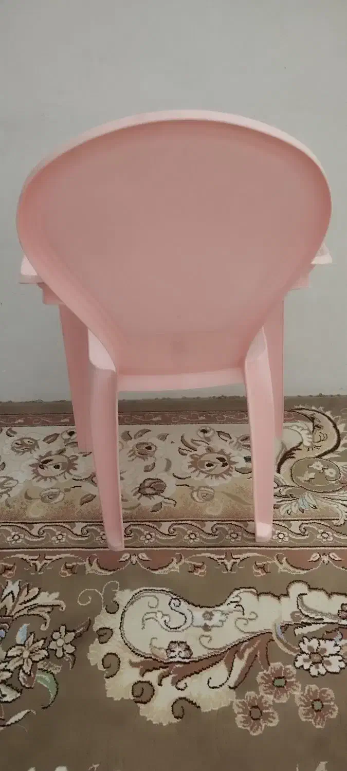 صندلی|تخت و صندلی بچه|قم, سراجه (۱۵ خرداد)|دیوار