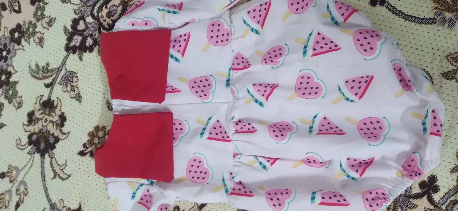 بادی بچگانه نو|کفش و لباس بچه|خوی, |دیوار