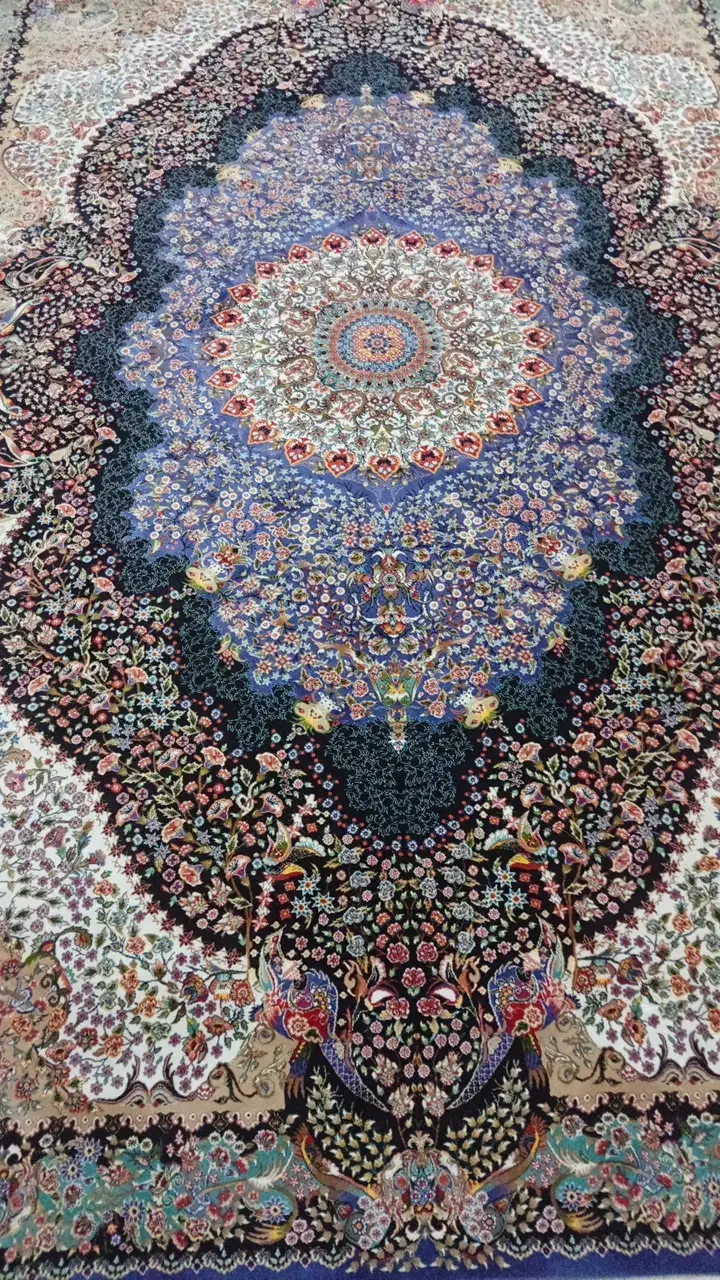 2عددفرش فیروزی سالم1سال استفاده تمیز دونه 10میلیو|فرش|پاکدشت, حصار امیر|دیوار