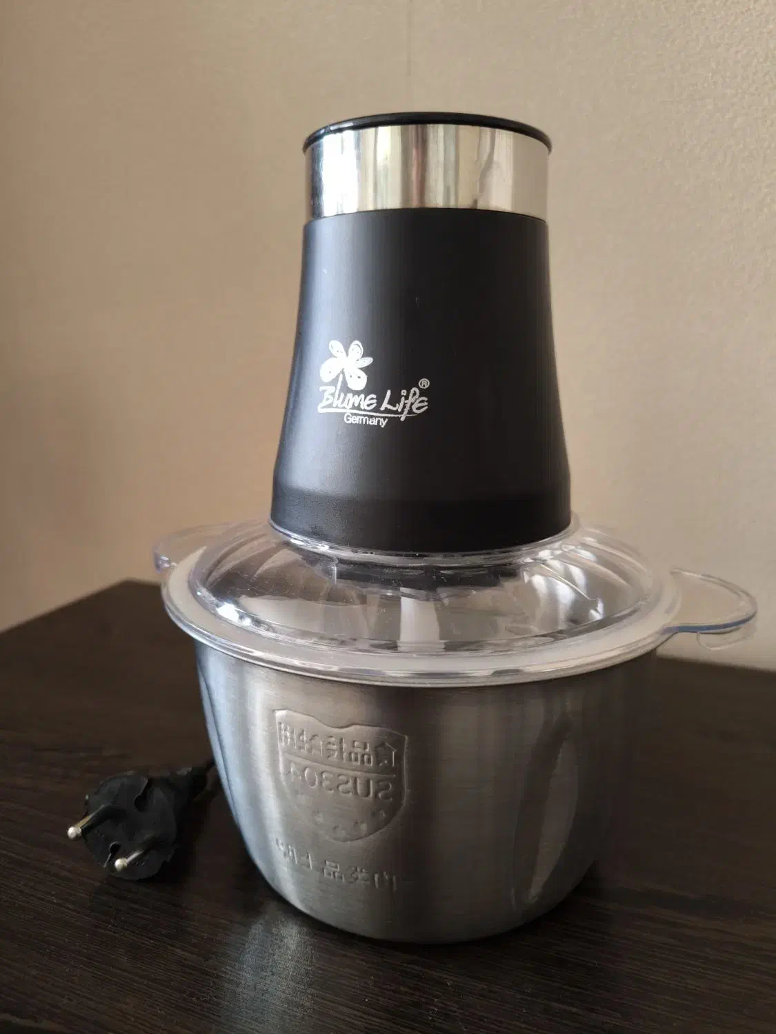 خرد کن|خردکن، آسیاب، غذاساز|شیراز, بعثت|دیوار