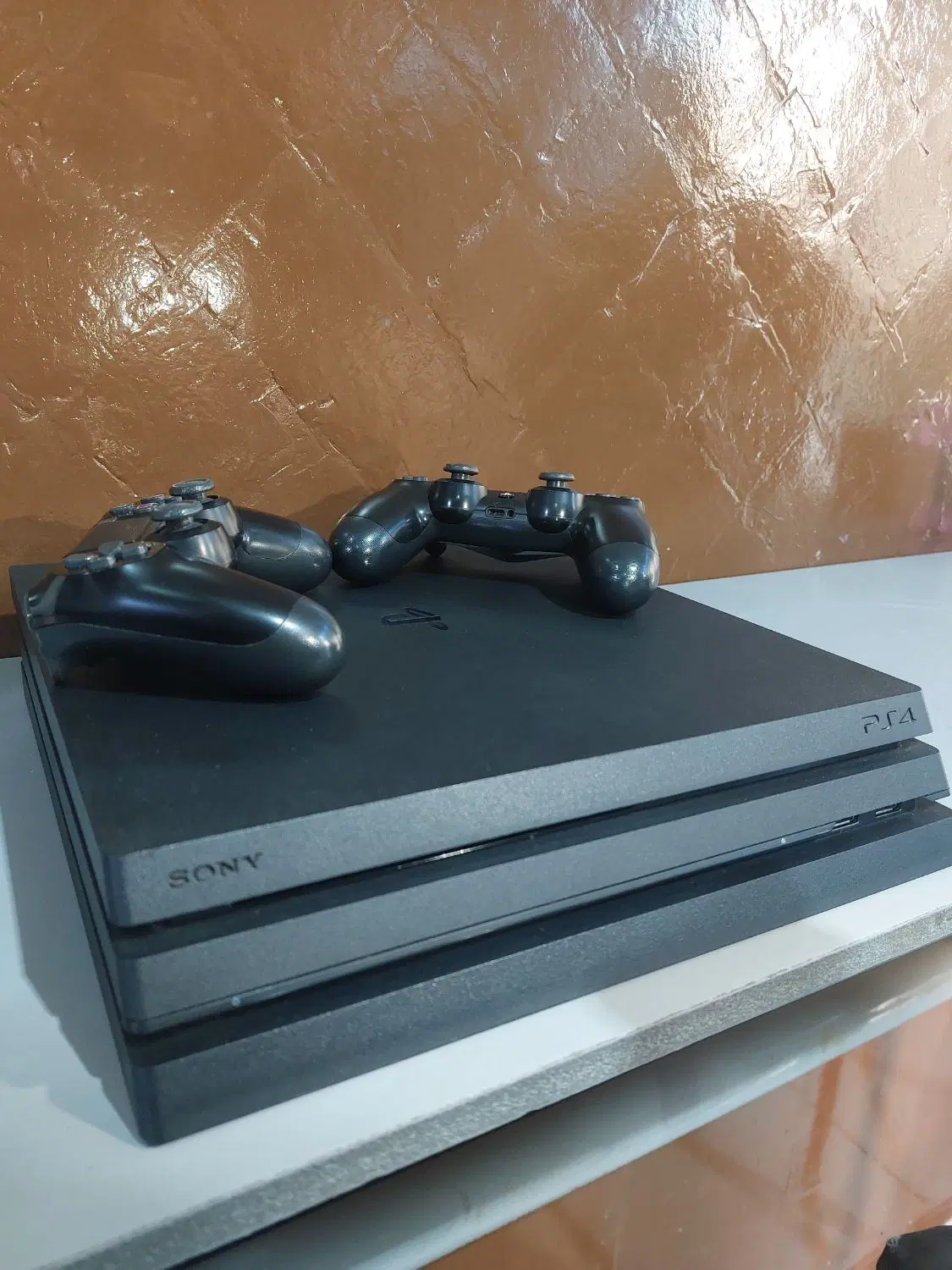 ps4 pro 1tb|کنسول، بازی ویدئویی و آنلاین|صدرا-فارس, فاز ۱|دیوار
