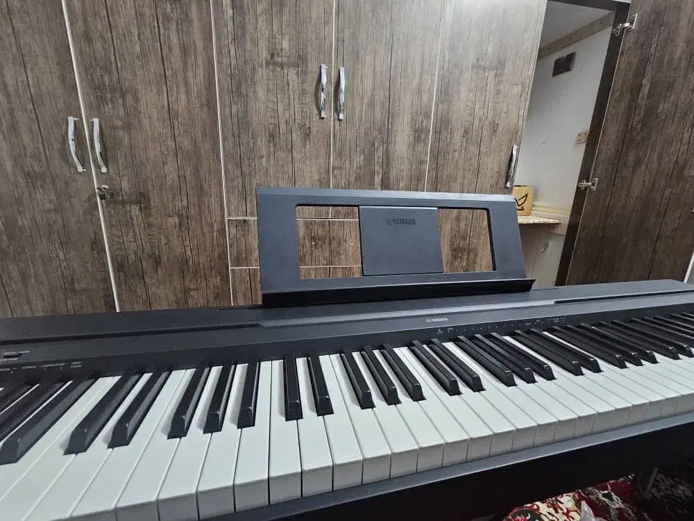 پیانو یاماها p45|پیانو، کیبورد، آکاردئون|رشت, منظریه|دیوار