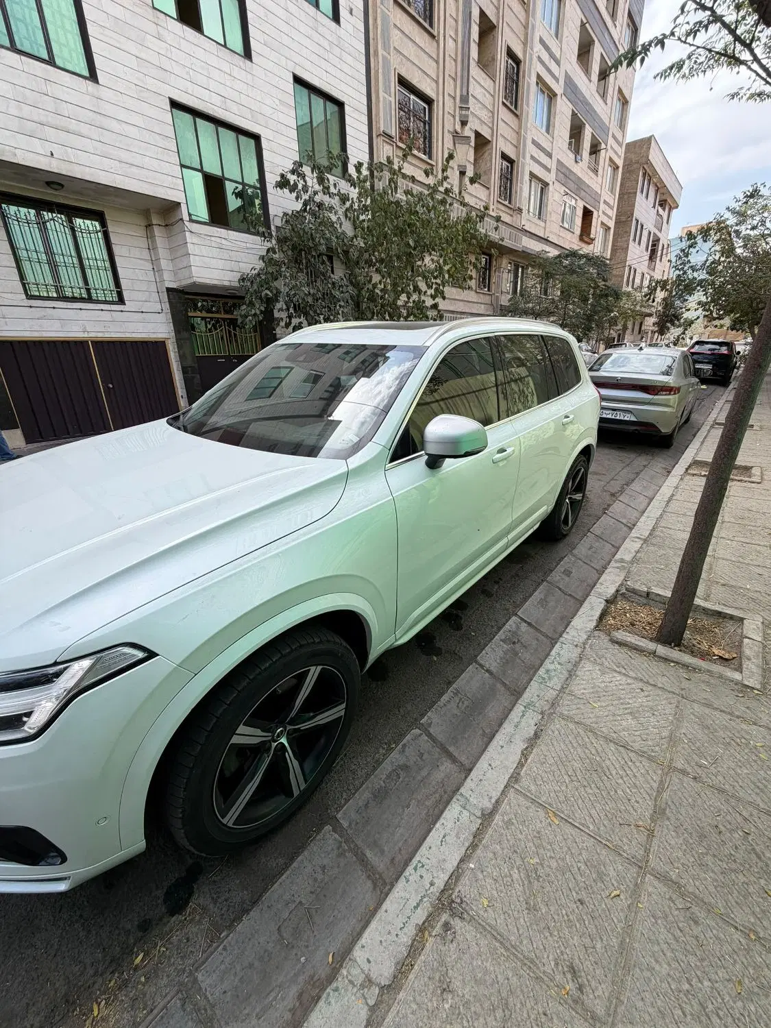 ولوو xc90 سفید ار دیزاین مدل ۲۰۱۷|خودرو سواری و وانت|تهران, تهرانسر شمالی|دیوار