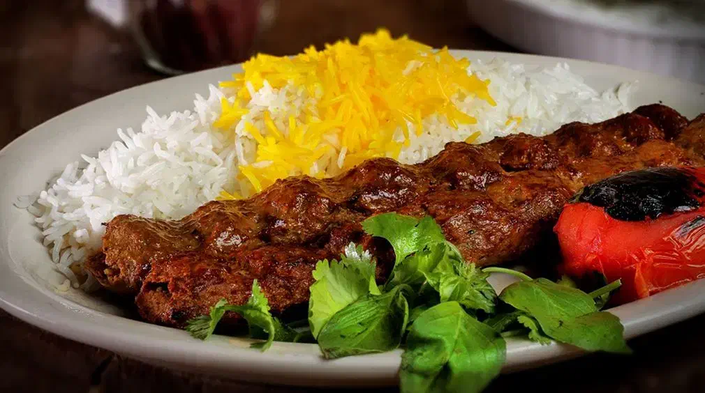 غذای پرسنلی،مجالس و مراسمات زیر قیمت|خوردنی و آشامیدنی|اصفهان, ارغوانیه|دیوار