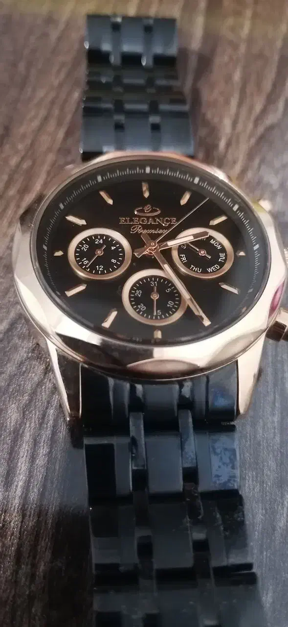 ساعت نو یک سوم قیمت واقعی|ساعت|فیروزآباد (فارس), |دیوار