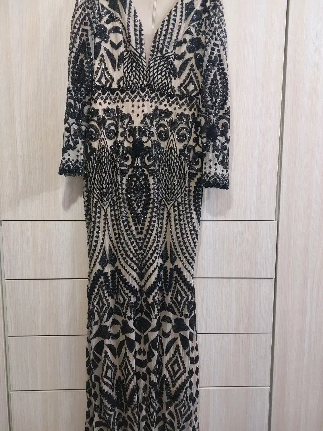 لباس مجلسی|لباس|زنجان, |دیوار