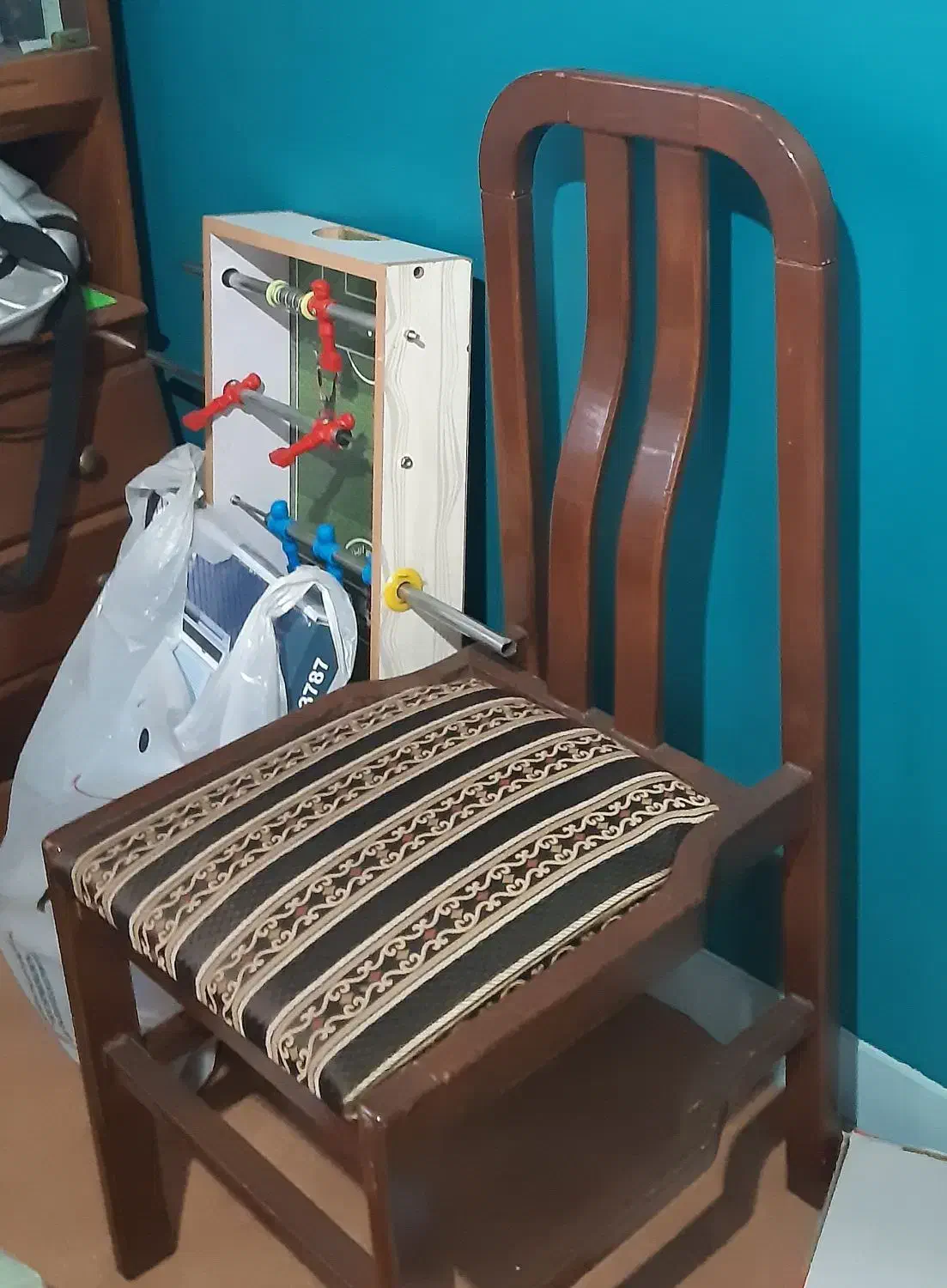 میز نهار خوری|میز و صندلی غذاخوری|اصفهان, عسگریه|دیوار