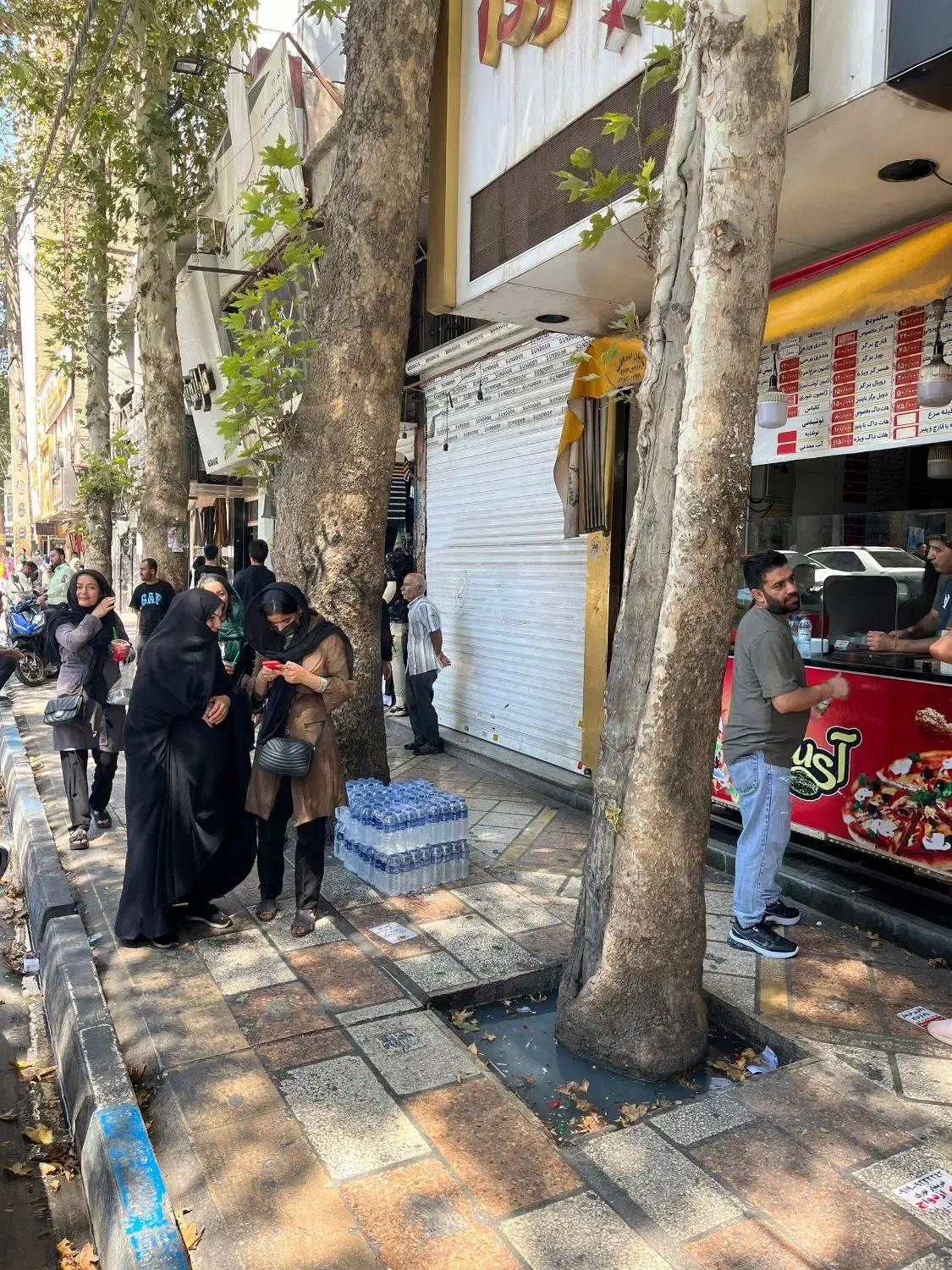 18متر تجاری ملکیت سندتکبرگ /پاخور شلوغ پرتردد|فروش مغازه و غرفه|تهران, جوانمردان (اندیشه)|دیوار