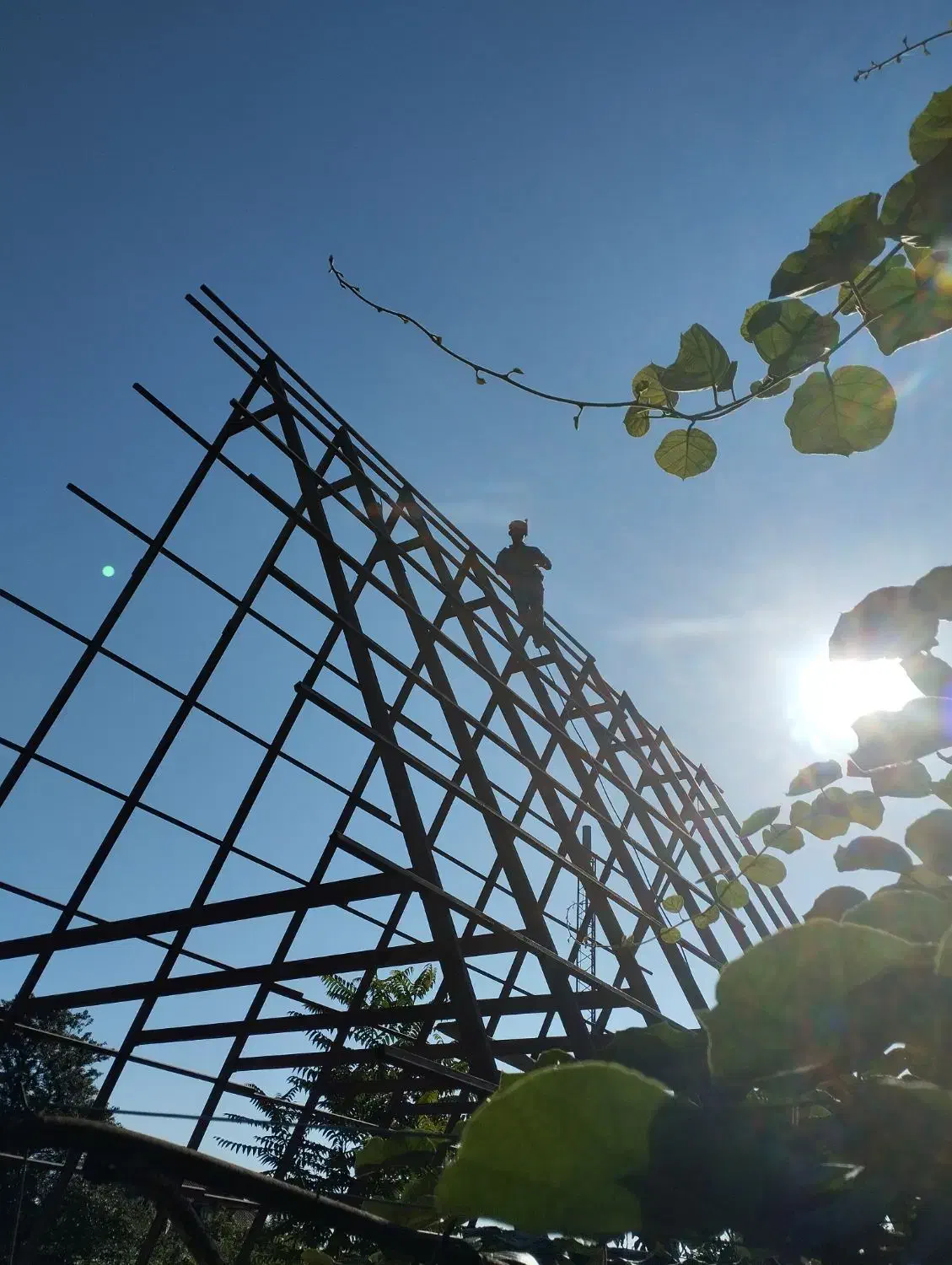 جوشکارسیار|خدمات پیشه و مهارت|تالش, هشتپر|دیوار