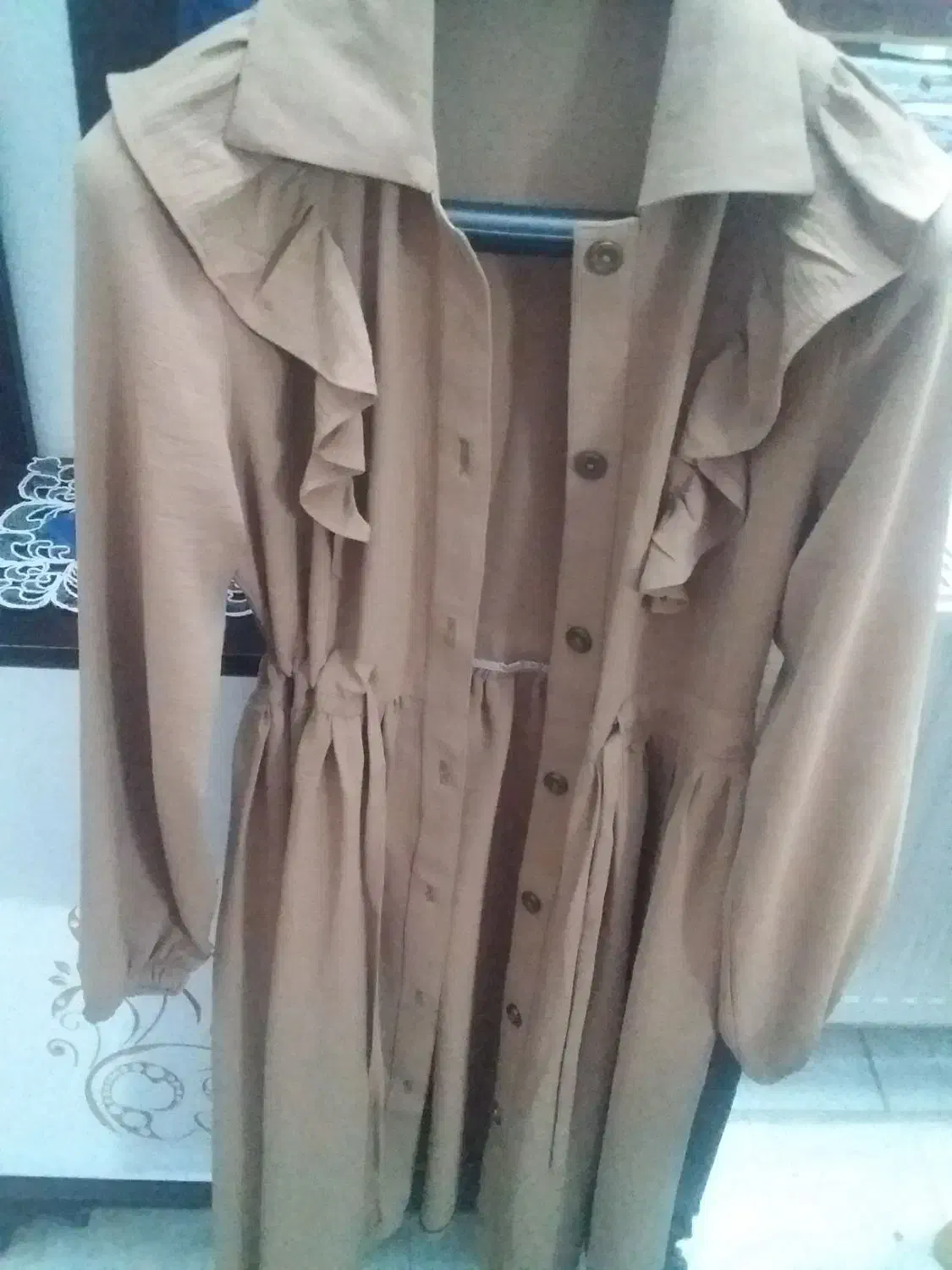 تعدادی لباس|لباس|قم, نوبهار|دیوار