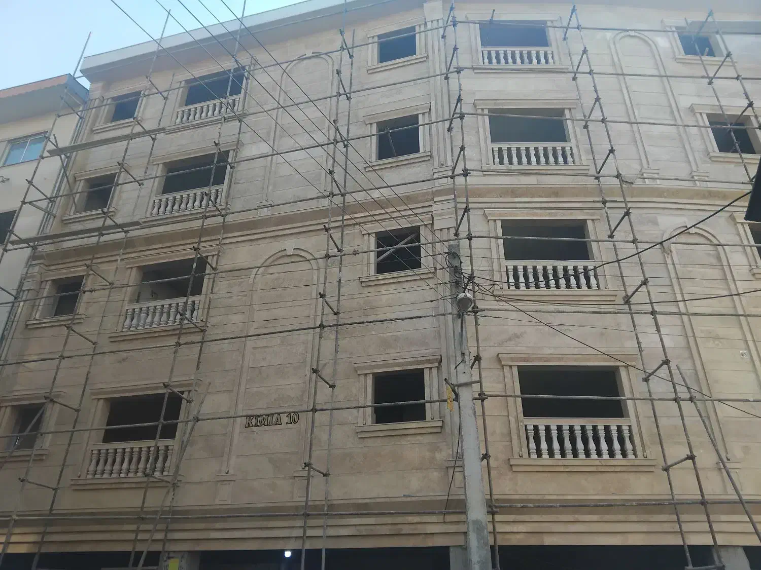 سرگل ۱۸۰متری تکواحدی  خوش نقشه|فروش آپارتمان|رشت, حسین آباد|دیوار