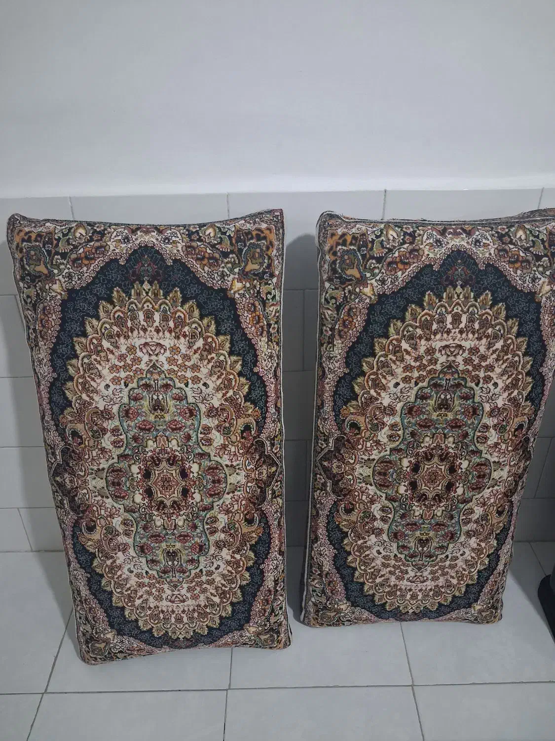 پشتی 700 شانه سالم در حد نو|پشتی|اراک, |دیوار