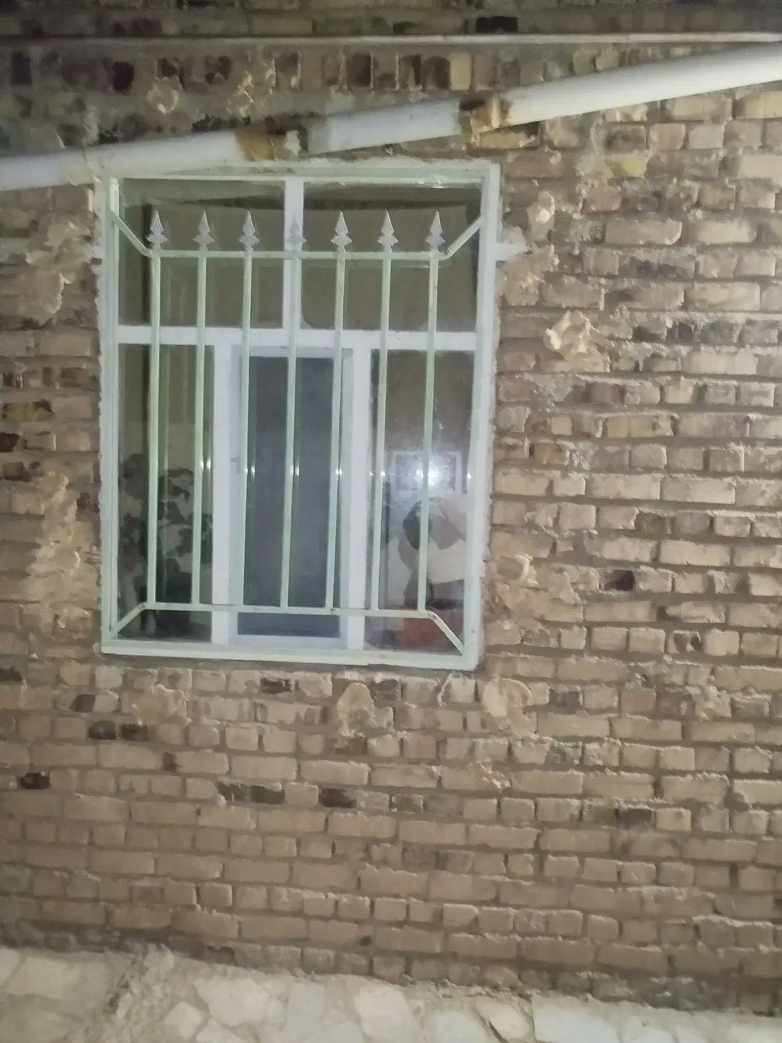 پنجره آهنی|مصالح و تجهیزات ساختمان|تربت جام, جلگه موسی آباد|دیوار