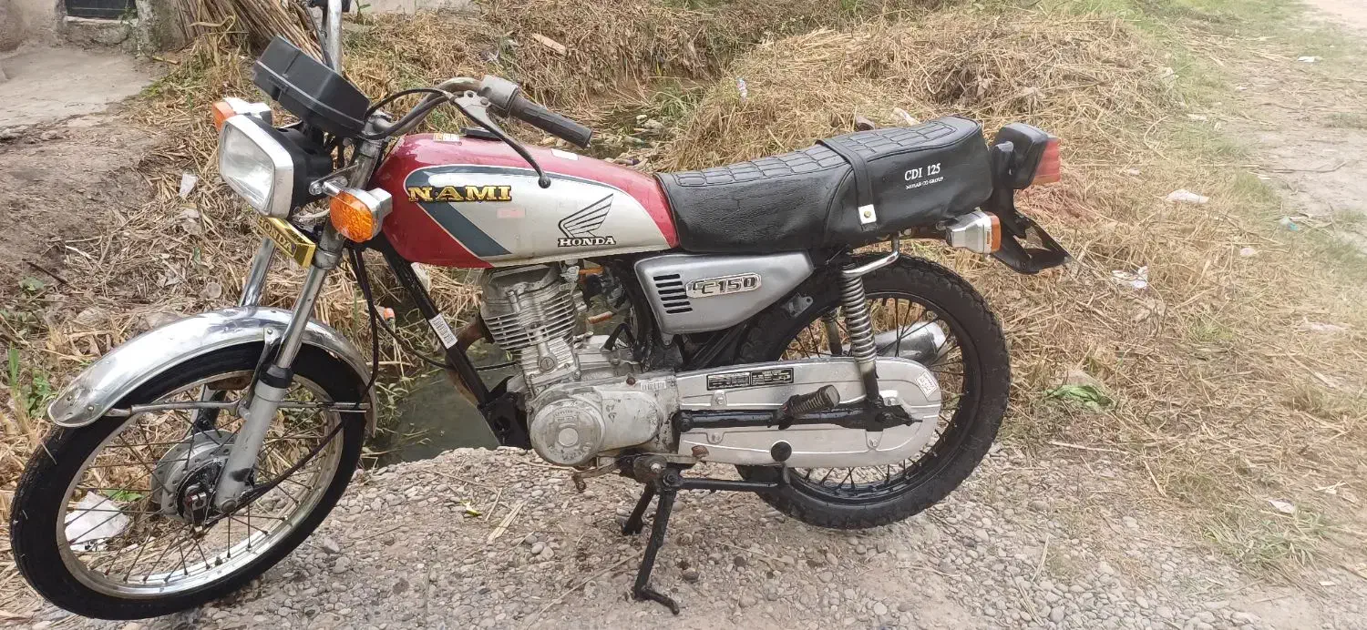 هوندا۱۲۵ مزایده سالم|موتورسیکلت|سنگر, |دیوار