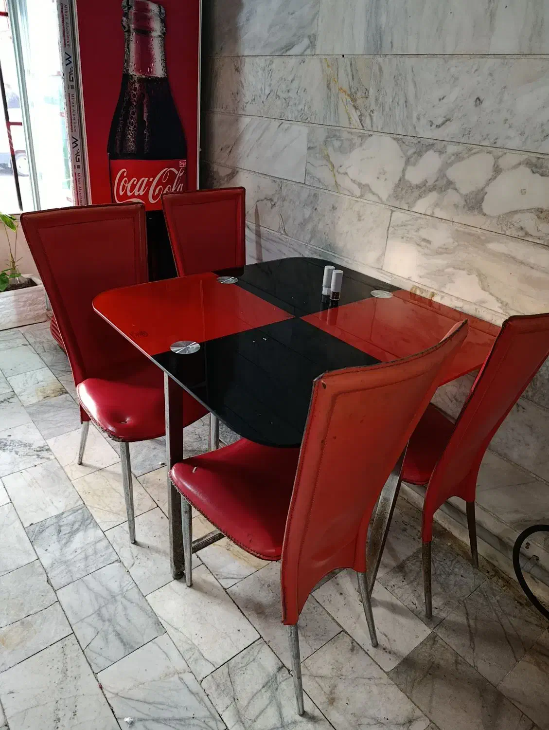 یخچال چهار درب و میز ناهار خوری 4نفره|یخچال و فریزر|هشتگرد, گلسار|دیوار