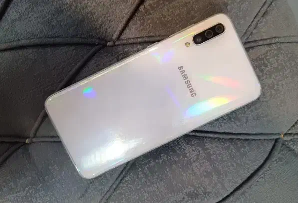 گوشی a70|موبایل|ایذه, |دیوار