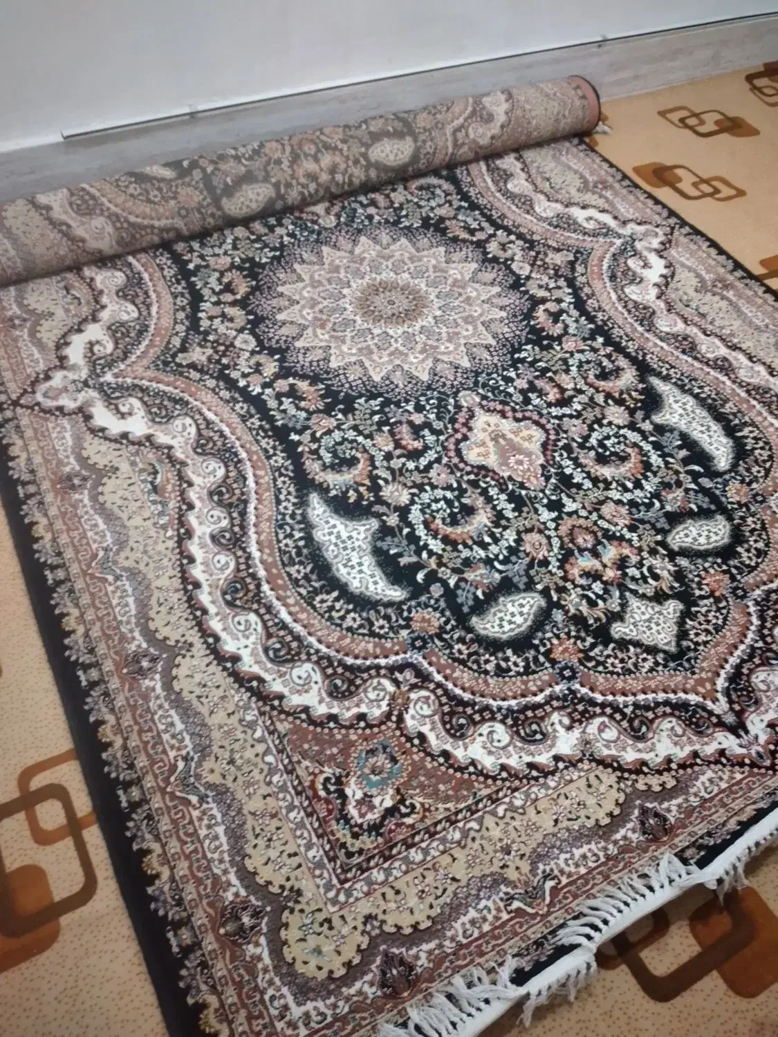 فرش 6متری|فرش|اهواز, گلدشت|دیوار