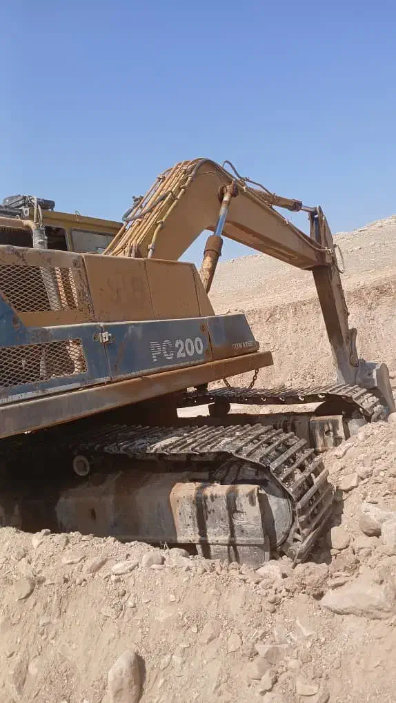 بیل ۲۰۰ خط ۳|خودرو سنگین|ابریشم, |دیوار