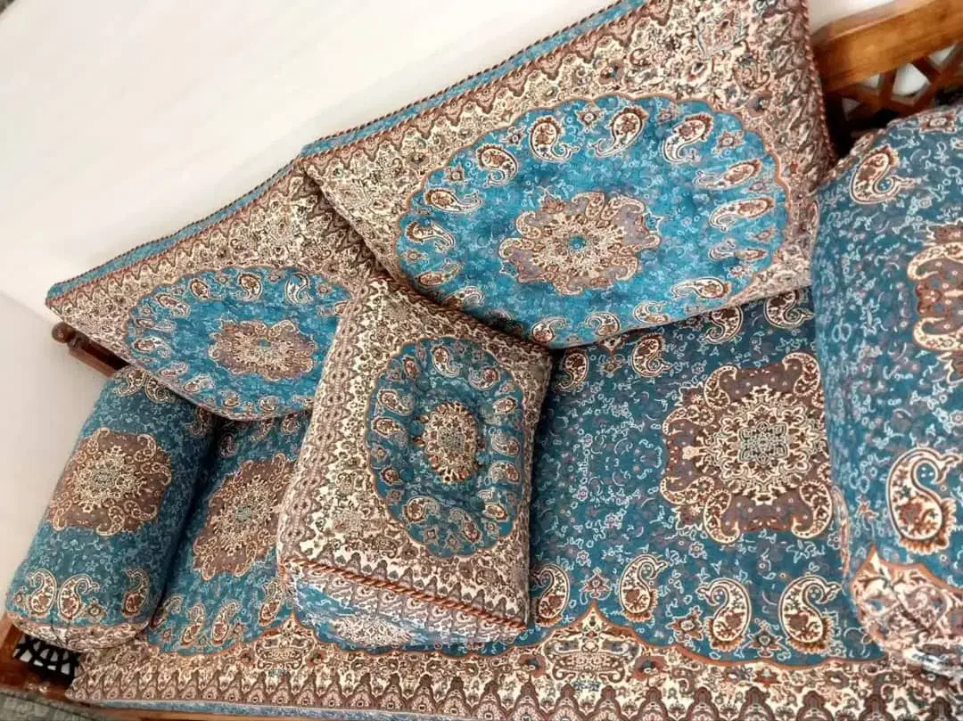 تولید سرویس های پشتی سنتی بدون واسطه ،ترمه زرکباف|پشتی|کرج, شاهین‌ویلا|دیوار