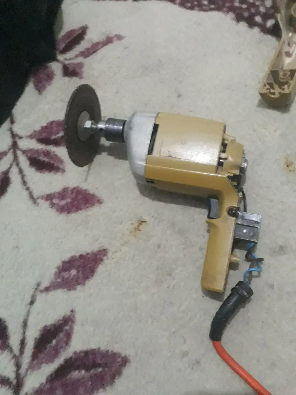 دلیر قدیمی وامریکایی.انتیک|ابزارآلات|زنجان, |دیوار