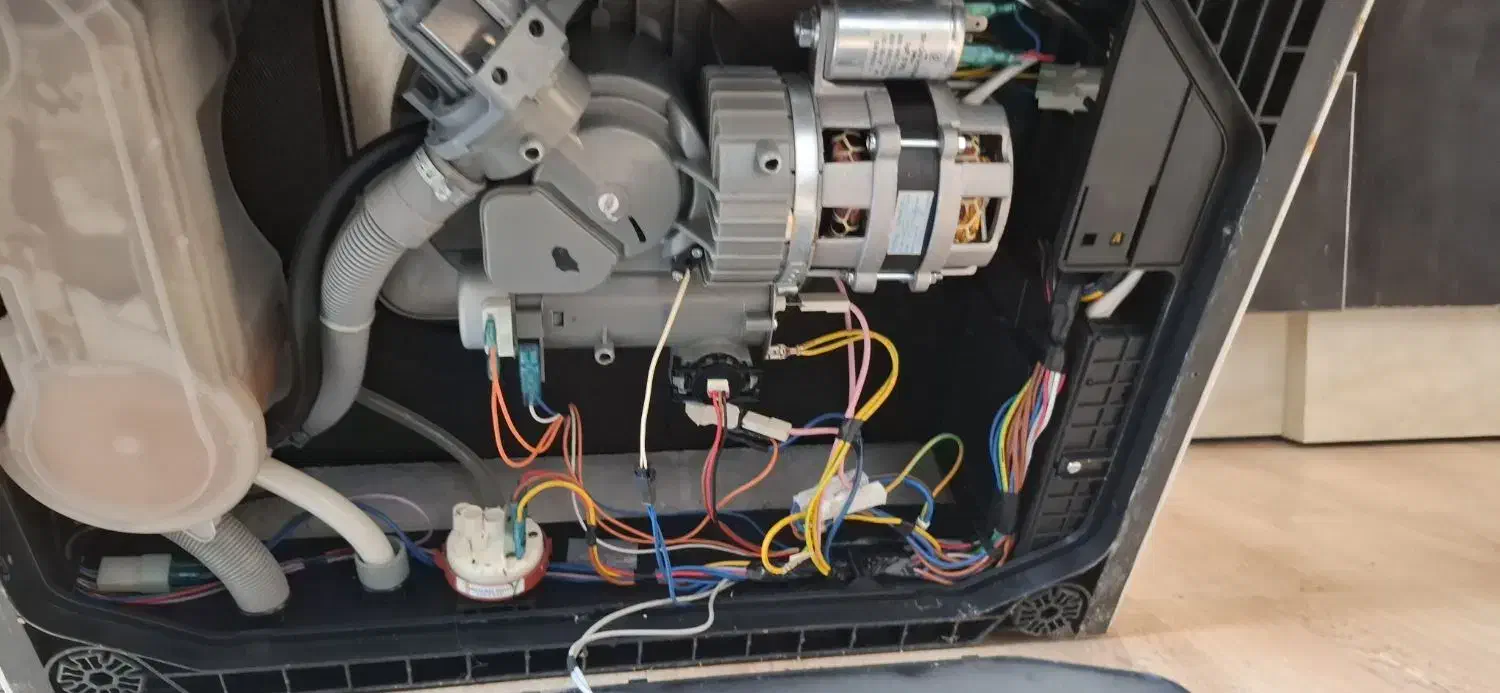 تعمیرات تخصصی لباسشویی و ظرفشویی و یخچال درمنزل|خدمات پیشه و مهارت|زنجان, |دیوار