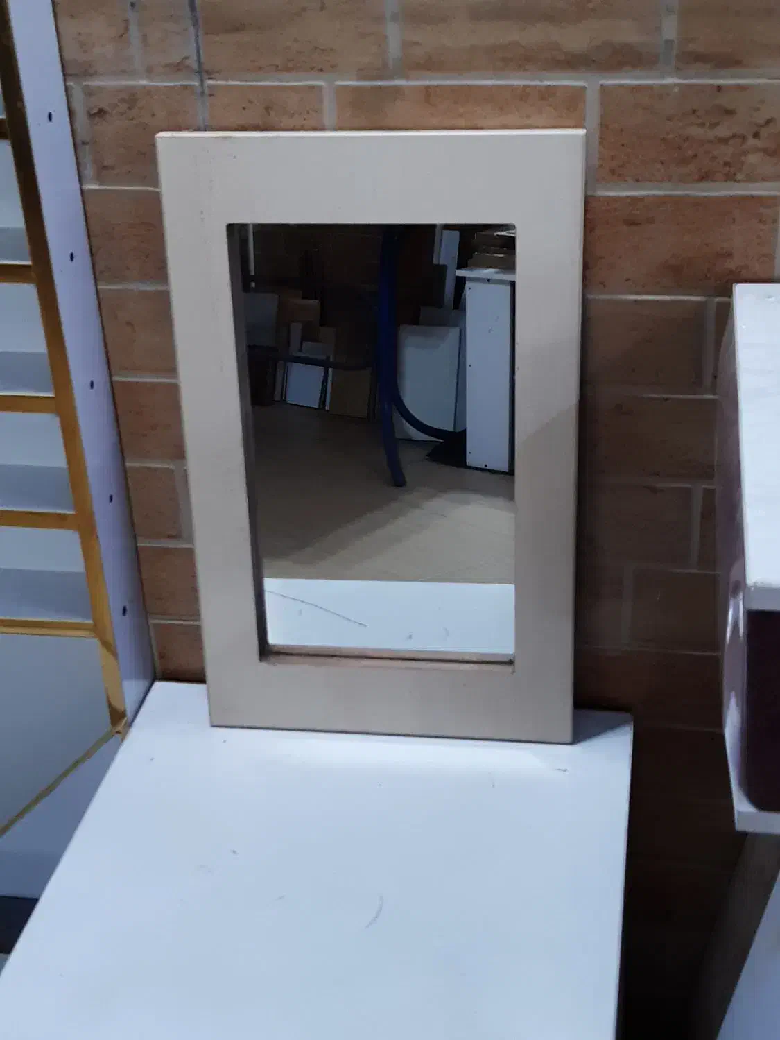 قاب اینه|آینه|لنگرود, |دیوار