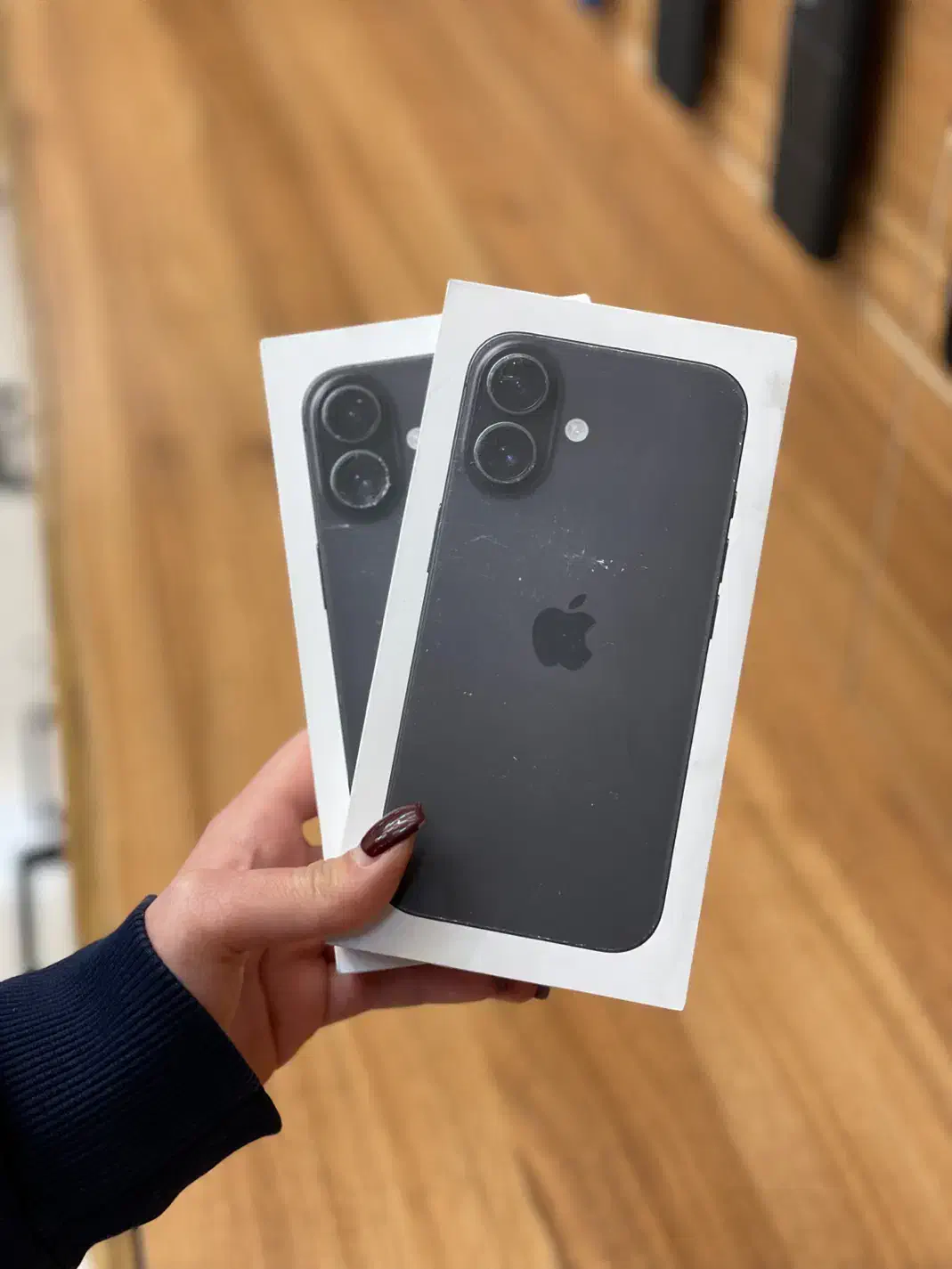 آیفون اپل ۱۶ نرمال با گارانتی شرکتی درحد آک|موبایل|مشهد, عامل|دیوار