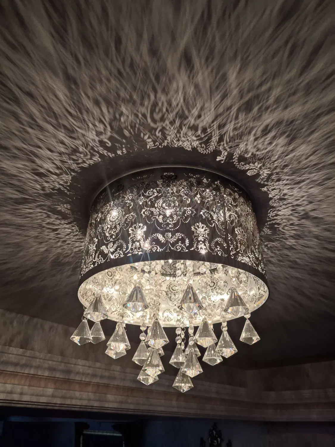 2عدد لوستر کریستالی شیک|لوستر و چراغ آویز|تبریز, |دیوار