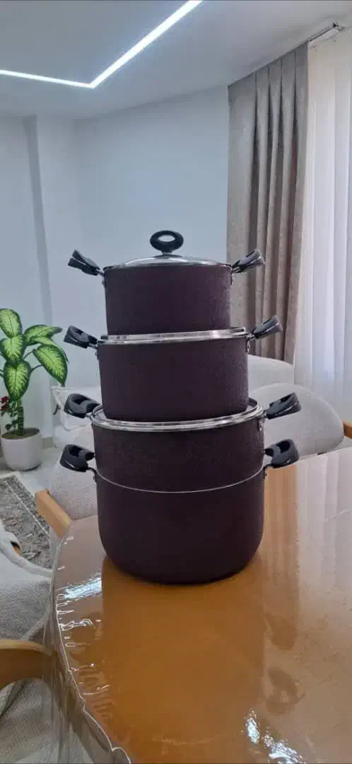 قابلمه|ظروف پخت‌وپز|قروه, |دیوار