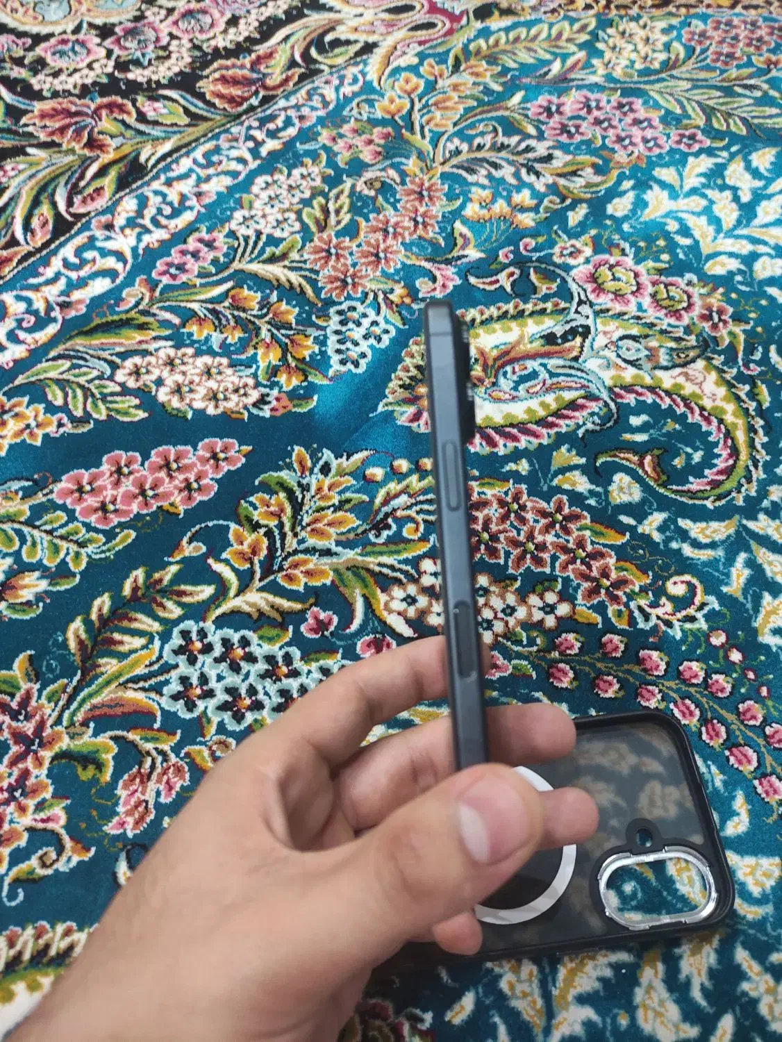 آیفون 16 نرمال|موبایل|اندیشه, اندیشه فاز ۳|دیوار