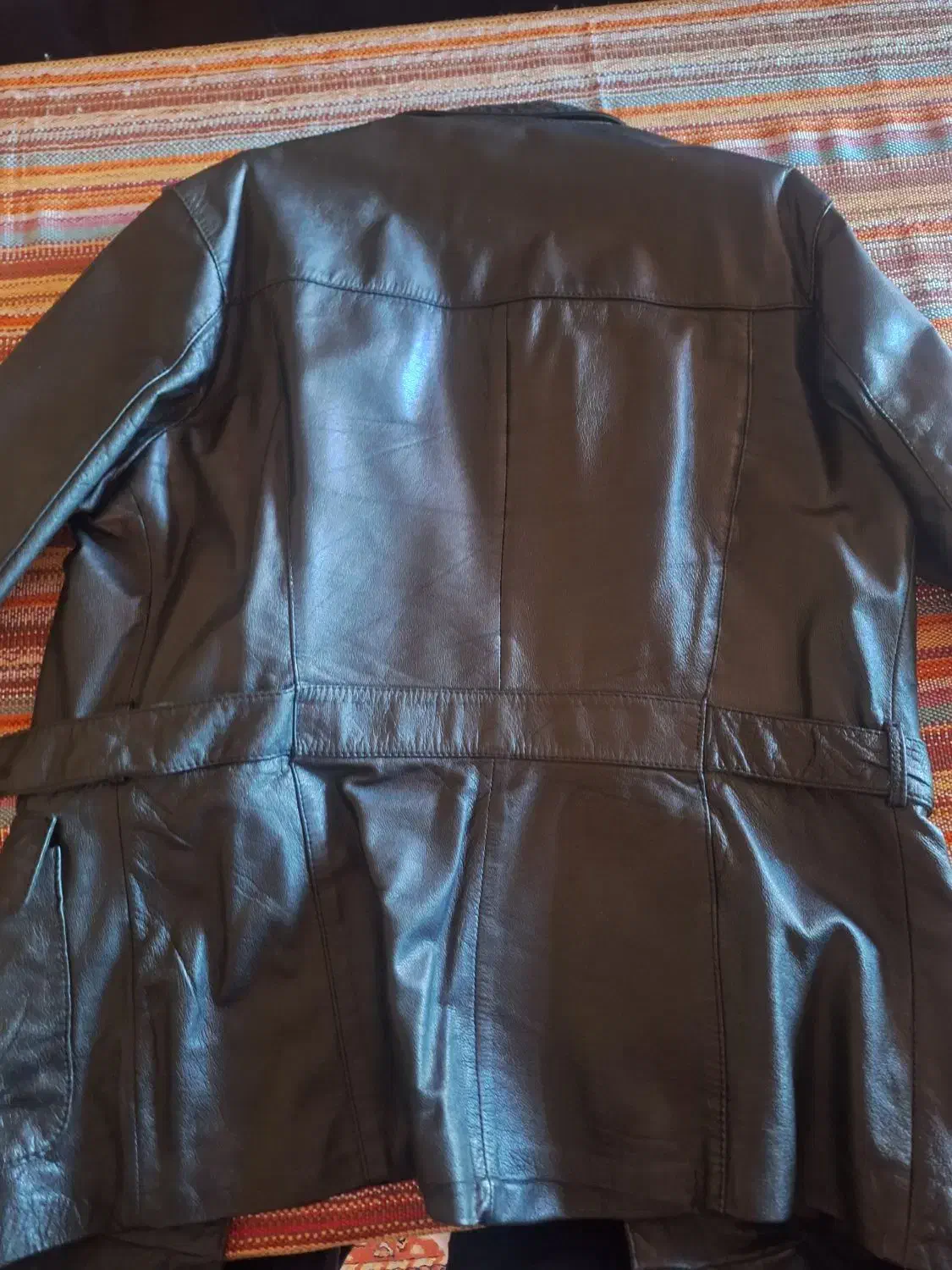 کت چرم مردانه|لباس|اندیشه, اندیشه فاز ۲|دیوار