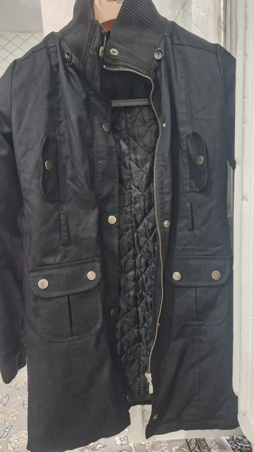 پالتو|لباس|بندر ماهشهر, |دیوار