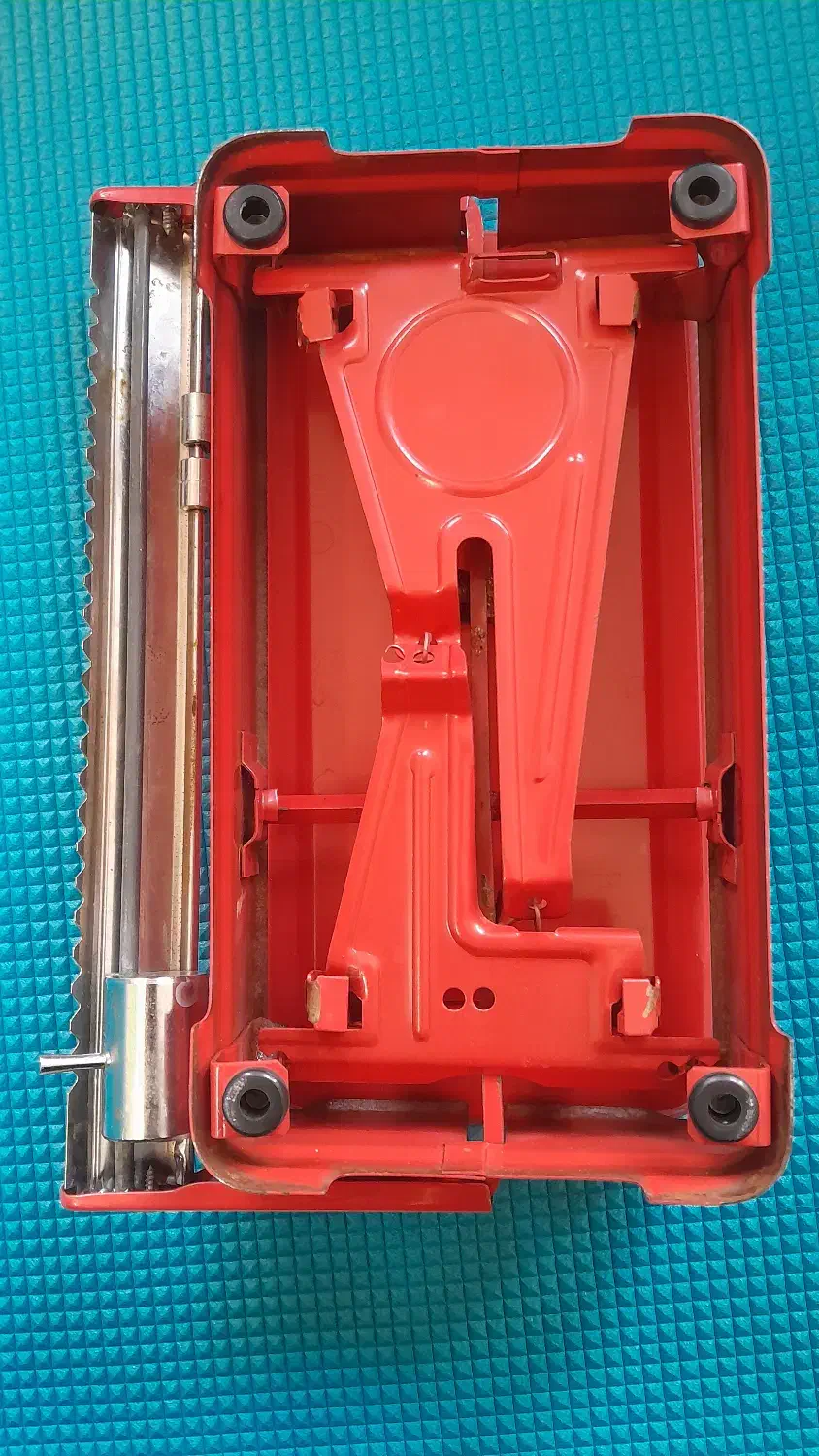 ترازوی قدیمی کلکسیونی EKS ساخت سوئد (1970)|کلکسیون اشیاء عتیقه|تهران, چیذر|دیوار