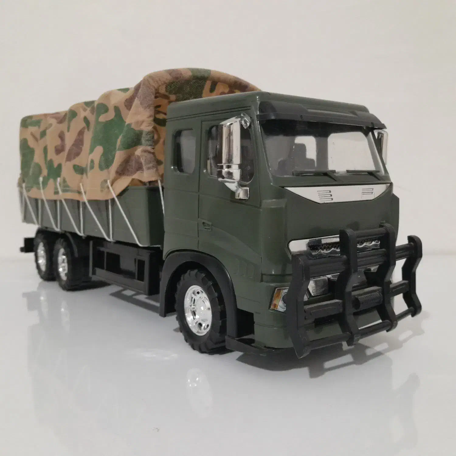 ماکت پلاستیکی کامیون ارتشی سایز بزرگ برند دورج توی|اسباب‌‌بازی|کوهسرخ, |دیوار