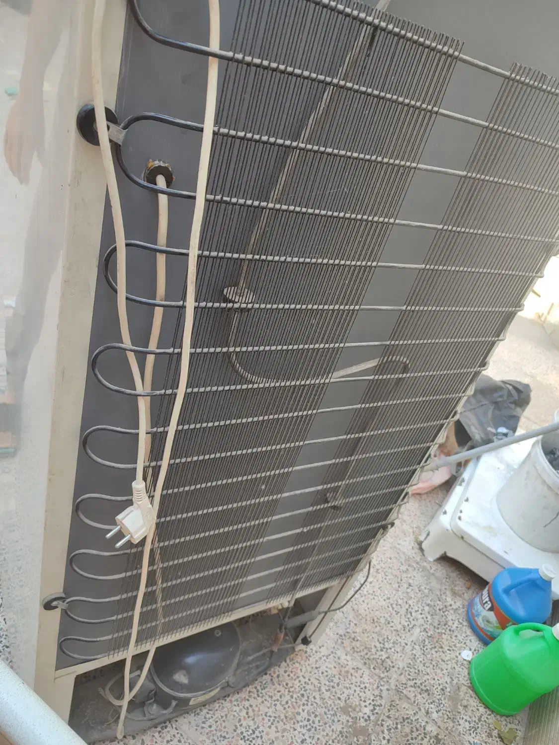 یخچال|یخچال و فریزر|شیراز, سیاه سنگ|دیوار