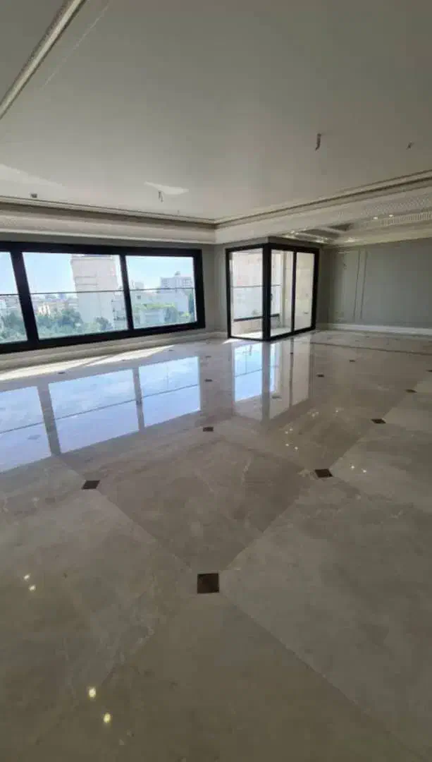 ۳۵۰متر فرمانیه کامرانیه/۴خواب/ویودار/مدرن