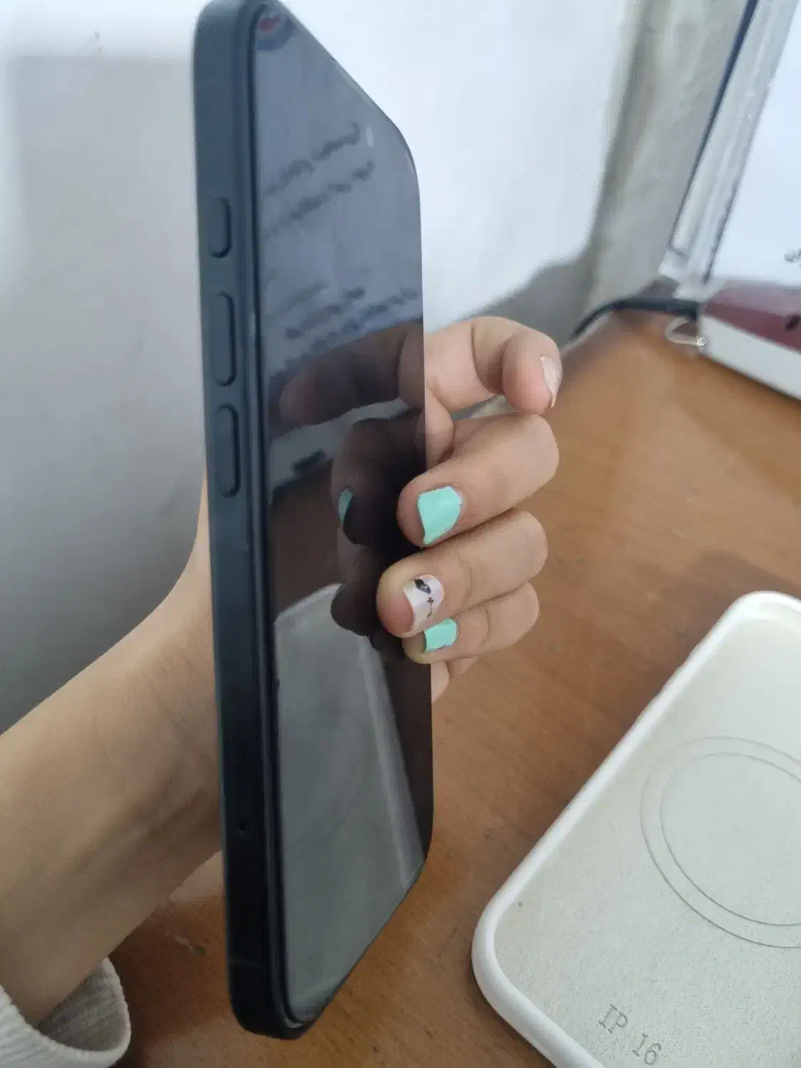 آیفون ۱۶ نرمال ۱۲۸|موبایل|گلستان (تهران), |دیوار