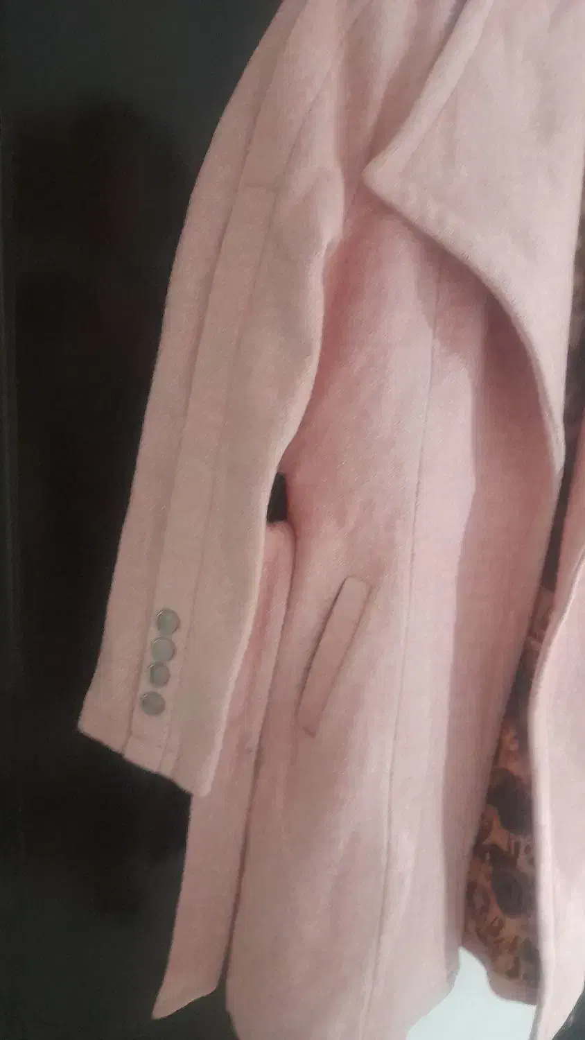 پالتو|لباس|ماکو, |دیوار