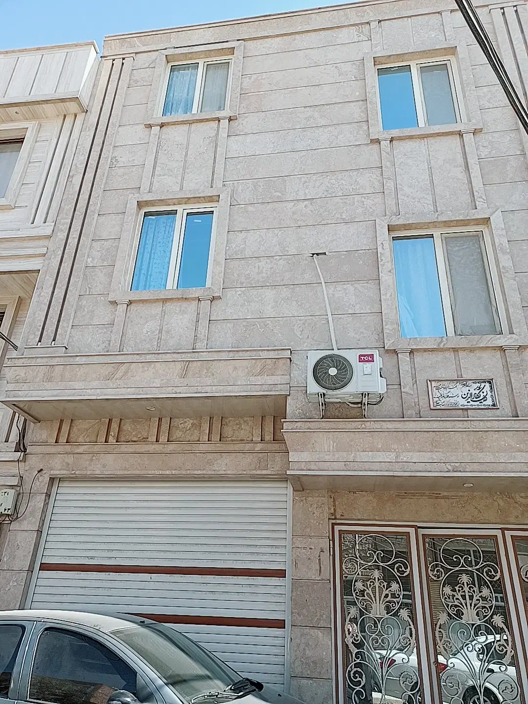 ویلایی جنوبی ۳طبقه پارکینگ دار|فروش خانه و ویلا|قم, یزدان‌شهر|دیوار