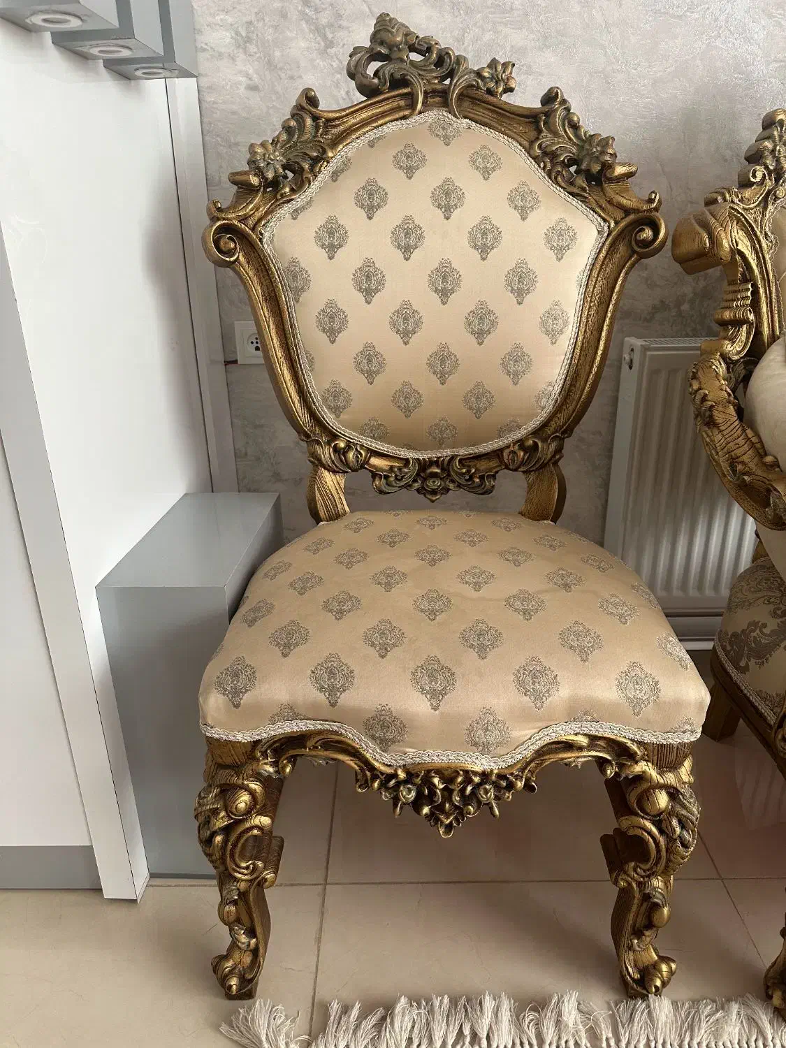 مبل ۹نفره سلطنتی|مبلمان خانگی و میز عسلی|شاهینشهر, شهرک میلاد|دیوار