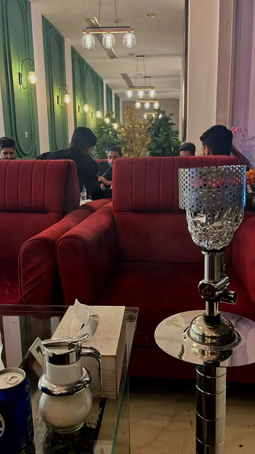 کارگر کافه قلیان|استخدام خدمات فروشگاه و رستوران|تهران, ایرانشهر|دیوار