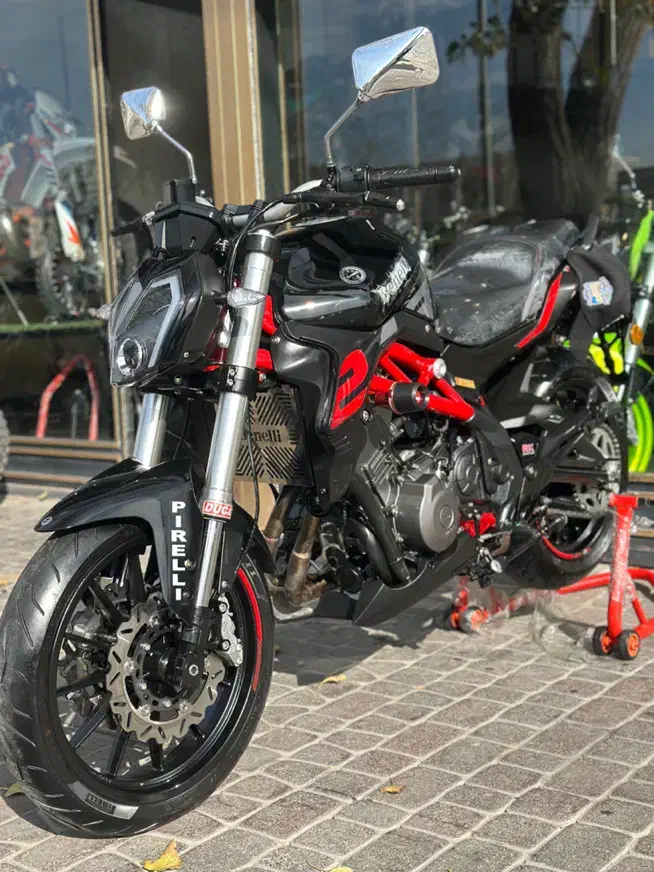 بنلی ۳۰۰ مدل۱۴۰۲|موتورسیکلت|اردبیل, |دیوار