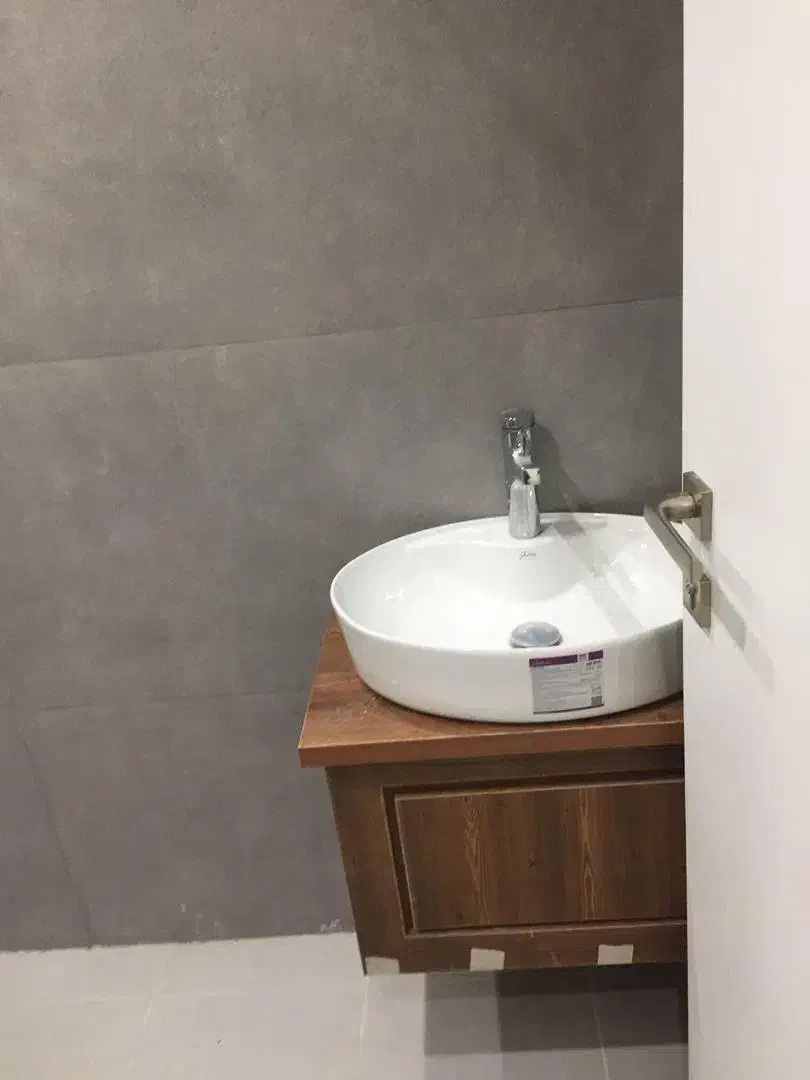 ۱۱۰ متر / ۲ خواب / کلیدنخورده /فول