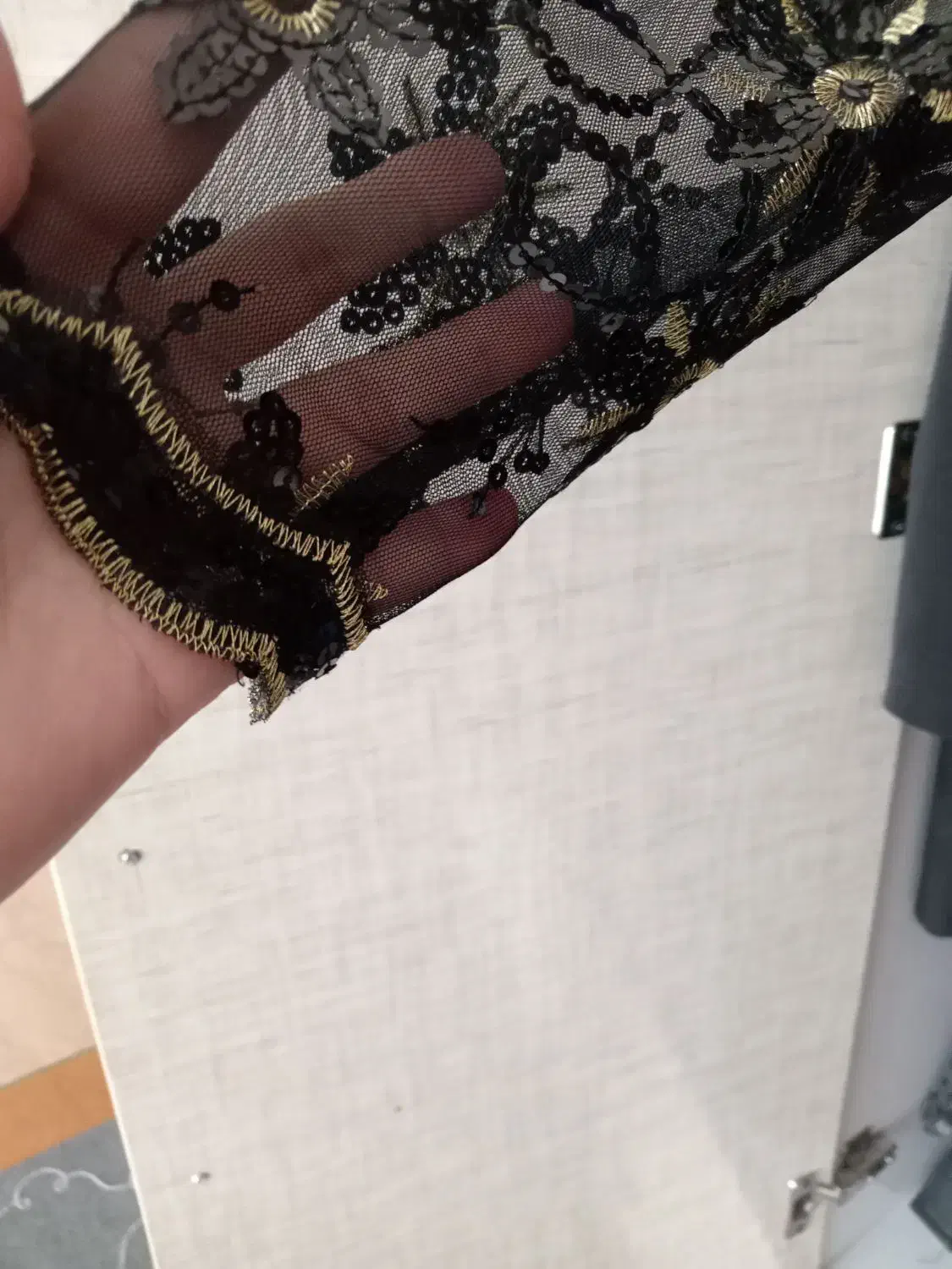 مجلسی|لباس|یزد, |دیوار