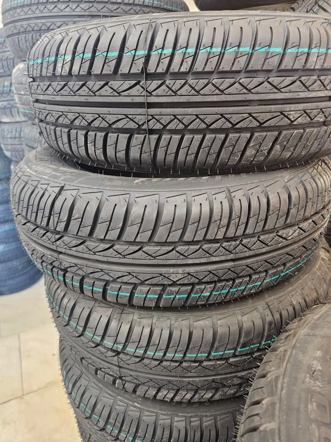 لاستیک ۱۶۵/۶۵/۱۳بارز تاریخ ۲۰۲۵ برای همکاران|قطعات یدکی و لوازم جانبی|اهواز, پردیس|دیوار